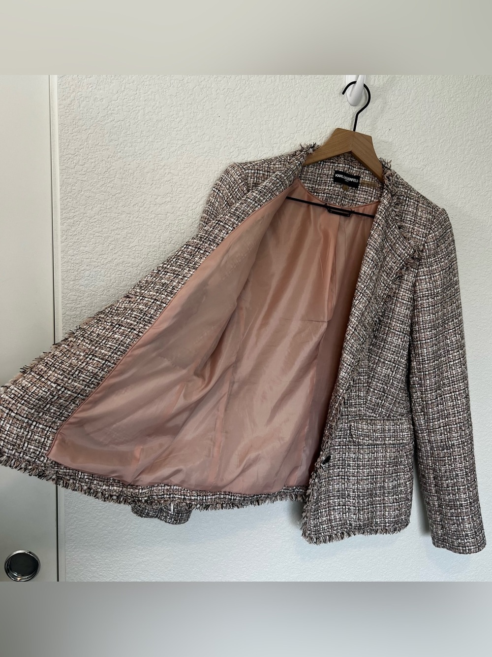 Karl Lagerfeld Paris Fringed Tweed Blazer- Size 6 - Picture 3 of 8